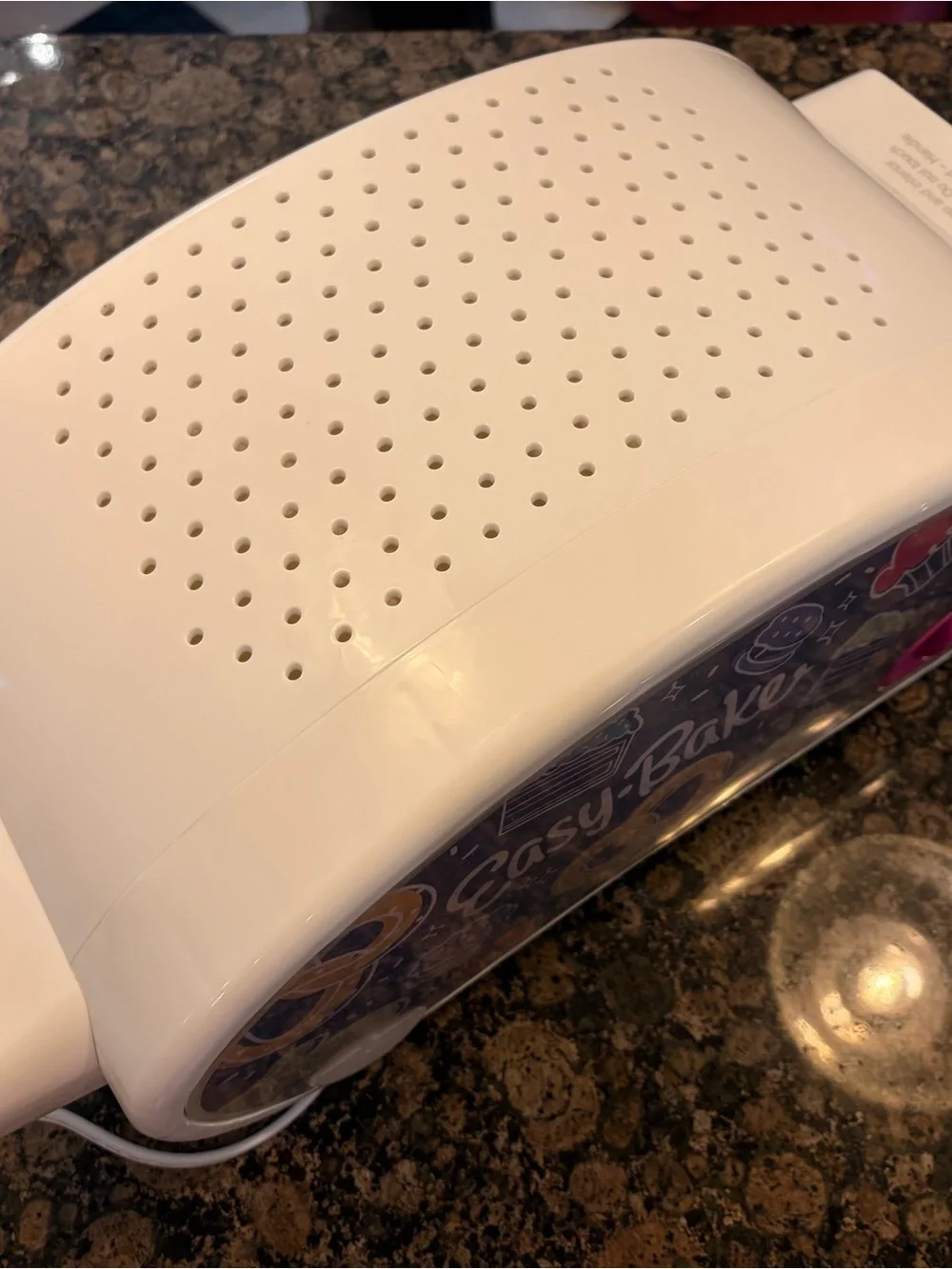 Easy-Bake Ultimate Oven | Hasbro 2023